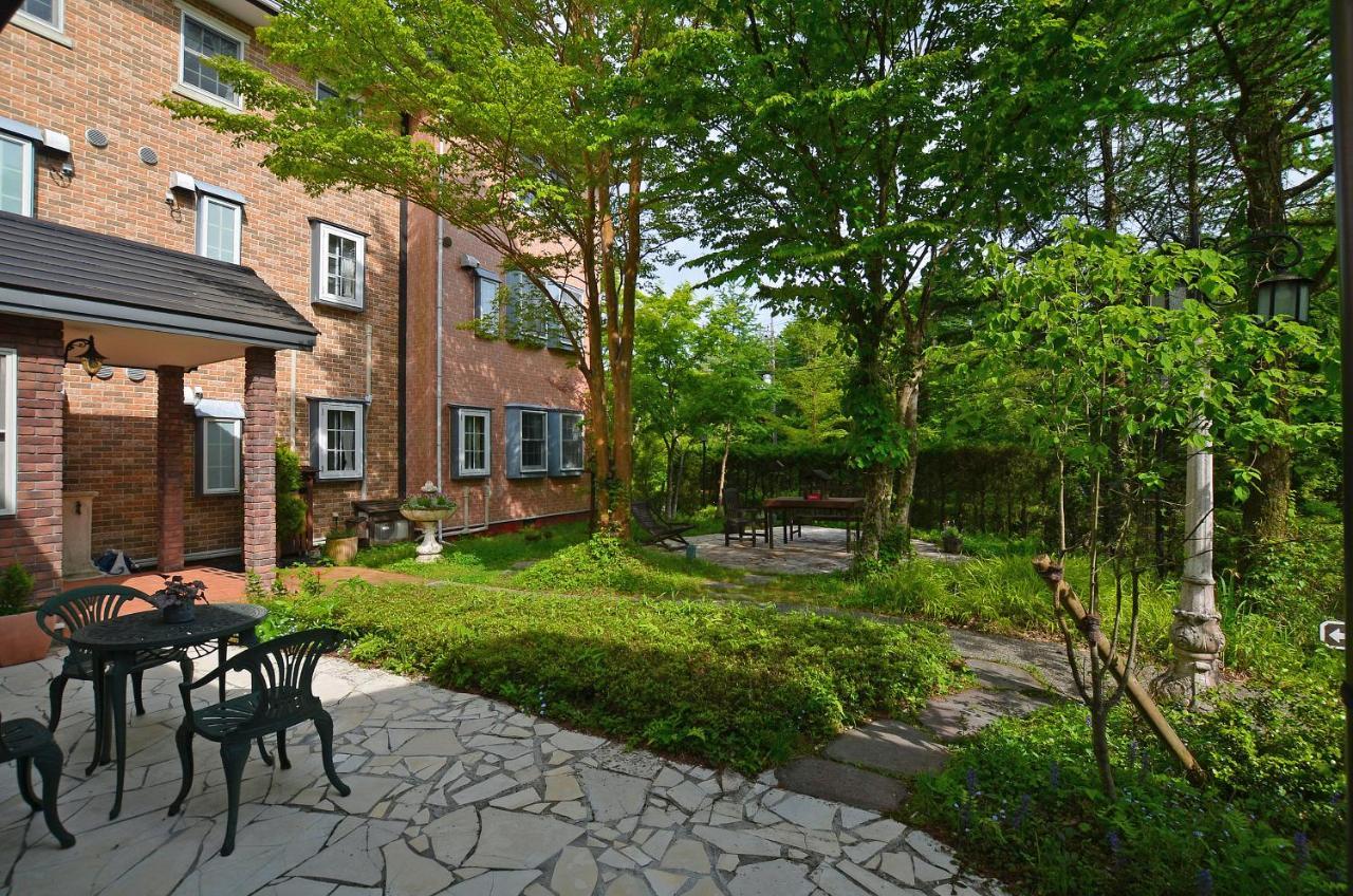 Country Hotel Redfox Susono Exterior photo